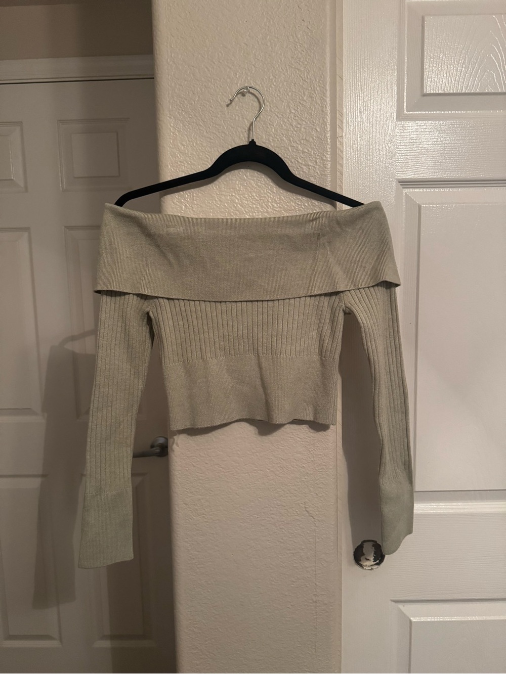 wild fable Off-the-Shoulder Ribbed Sweater in Sage Green